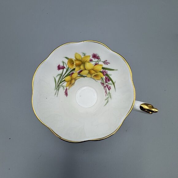 Royal Ardalt Bone China Footed Tea Cup Saucer 2102D England Daffodils Gold Gilt - Picture 11 of 11